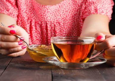 خواص چای زعفران برای پریودی